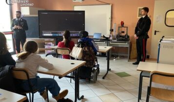 VMarciana Marina (LI). Cultura della legalità, i Carabinieri hanno tenuto una conferenza agli alunni nelle scuole