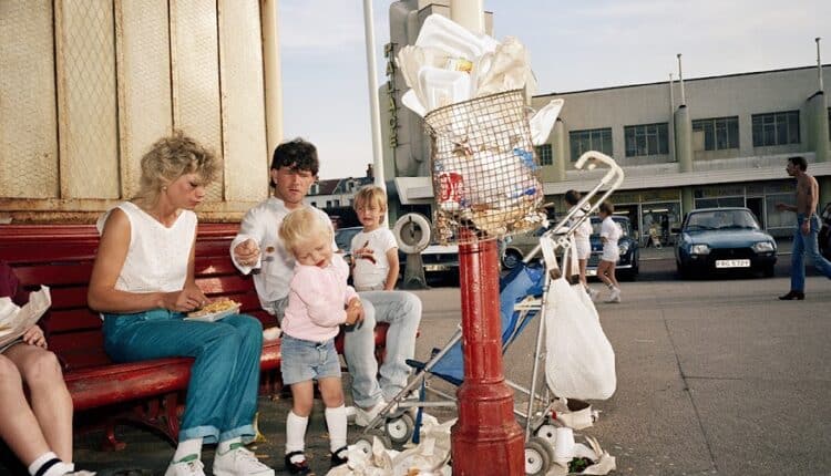 Milano, MUDEC Photo, apre la mostra "Short & Sweet", il mondo visto da Martin Parr