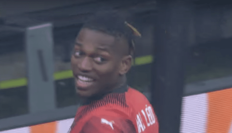 Leao replica sui social agli insulti razzisti «Persone con la mente piccola»