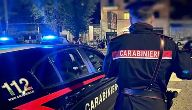 Lucca: dipendente infedele denunciata dai Carabinieri, rubava contanti dalla cassa.