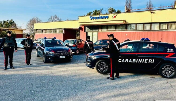 Mantova: massiva attività di contrasto allo spaccio e consumo di sostanza stupefacenti, arrestati due mantovani già sottoposti alla misura di prevenzione dell'avviso orale.