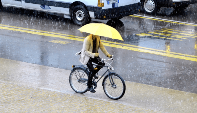 Milano, maltempo nuova allerta meteo gialla dalla mezzanotte