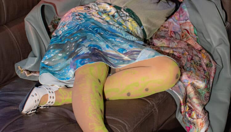 Esplora l'Atmosfera Incantevole di Floriana Autunno/Inverno 2024-2025: Un'Eleganza Ribelle nel Cuore di Milano