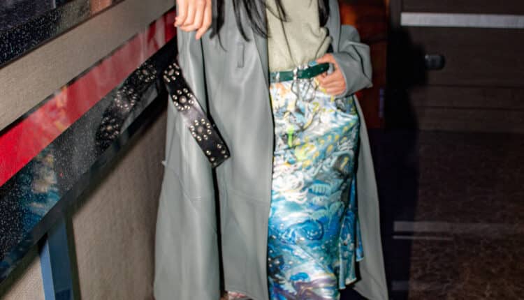 Esplora l'Atmosfera Incantevole di Floriana Autunno/Inverno 2024-2025: Un'Eleganza Ribelle nel Cuore di Milano