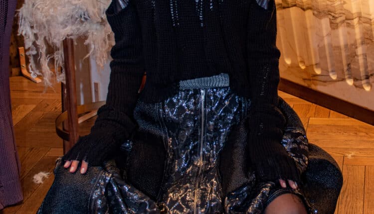 Viviers, il marchio eco-sostenibile, celebra l'Autunno-Inverno 2024-2025 a Milano Cordusio per la Milano Fashion Week