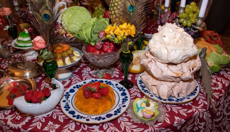 LaDoubleJ trasporta la moda nel Rinascimento con la sua collezione ispirata al periodo d'oro dell'arte e della cultura italiana