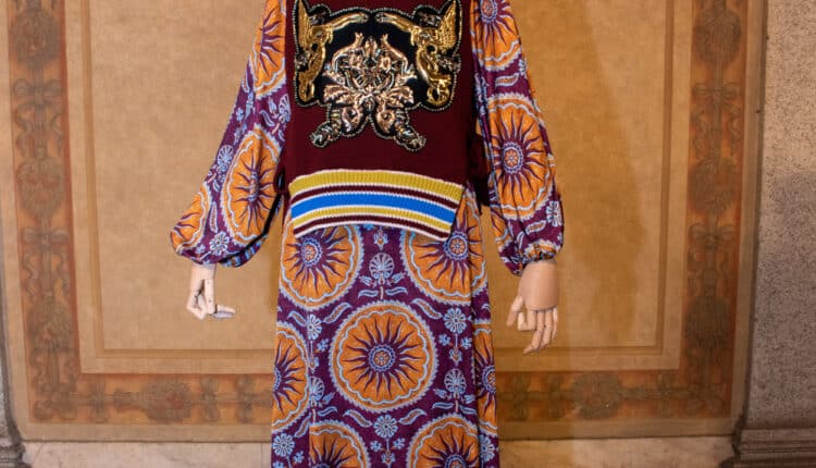 LaDoubleJ trasporta la moda nel Rinascimento con la sua collezione ispirata al periodo d'oro dell'arte e della cultura italiana