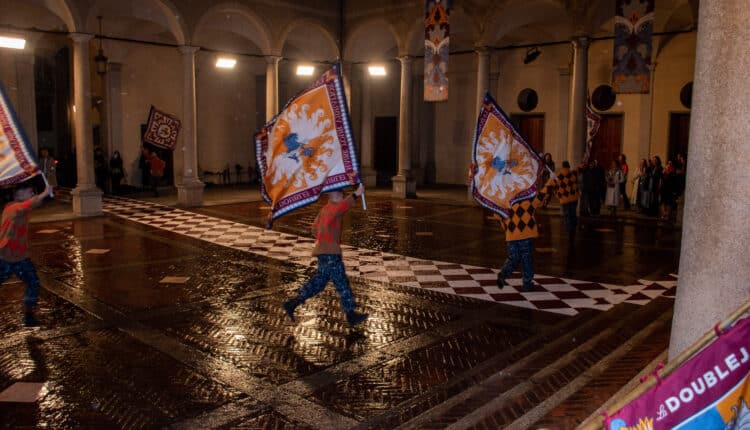 LaDoubleJ trasporta la moda nel Rinascimento con la sua collezione ispirata al periodo d'oro dell'arte e della cultura italiana