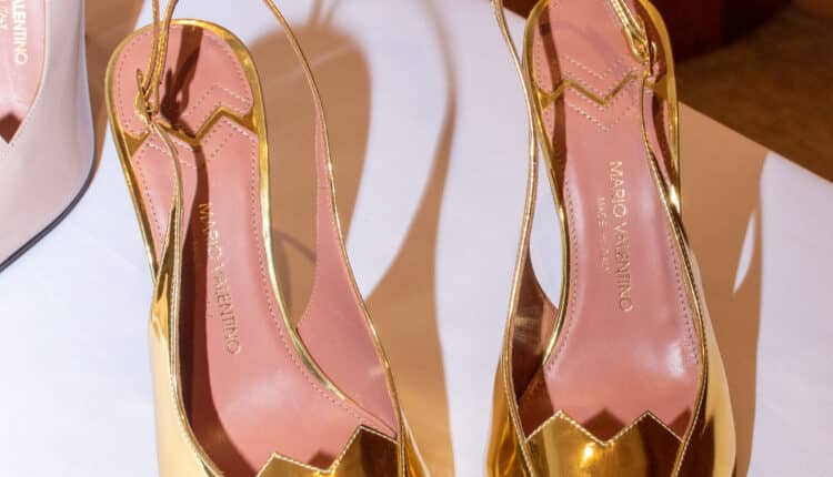 Alla Milano Fashion Week, Valentino Shoes presenta le nuove collezioni A/I 24-25 al Four Seasons Hotel di Via Gesù.