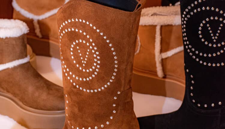 Alla Milano Fashion Week, Valentino Shoes presenta le nuove collezioni A/I 24-25 al Four Seasons Hotel di Via Gesù.