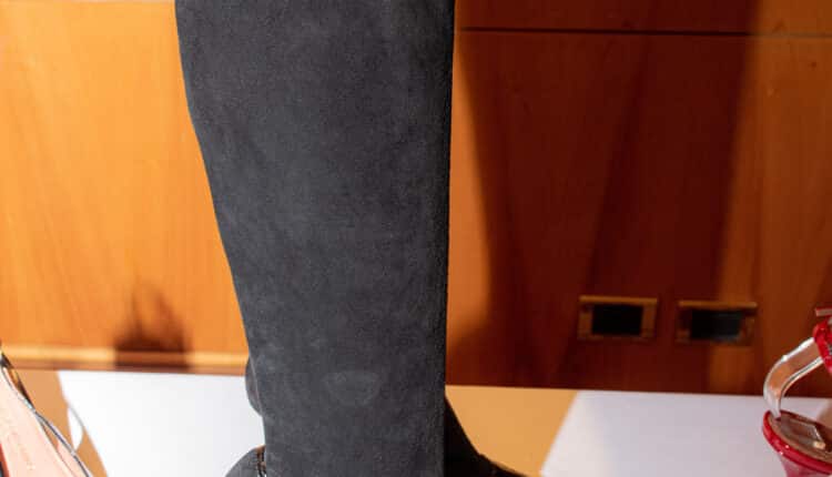 Alla Milano Fashion Week, Valentino Shoes presenta le nuove collezioni A/I 24-25 al Four Seasons Hotel di Via Gesù.