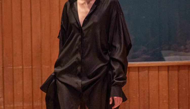 Francesca Liberatore presenta la sua collezione A\I 24-25 con una sfilata concerto al Conservatorio Verdi di milano