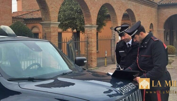 Prova a rubare due quadri raffiguranti Giovanni Paolo II e Benedetto XVI ma viene scoperto dai Carabinieri