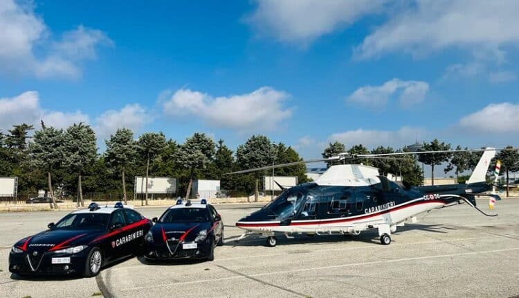 Ragusa: controlli del territorio, due persone denunciate dai Carabinieri per "truffa dello specchietto" e individuata discarica abusiva.