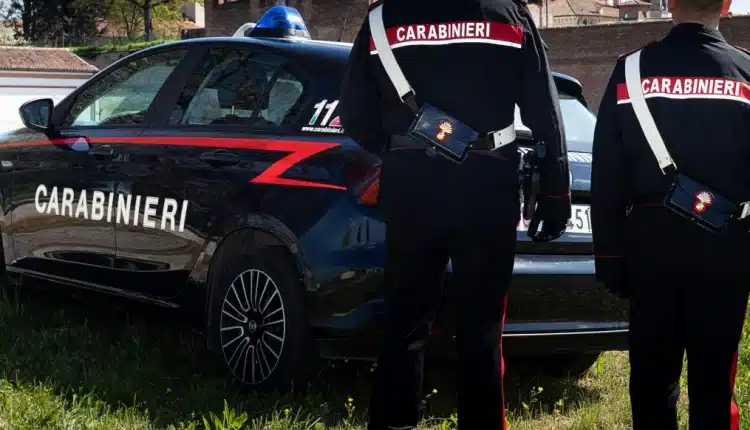 Mantova: furto di 10.000 euro all'asia african market della città. Individuati e arrestati dai Carabinieri gli autori del reato. 