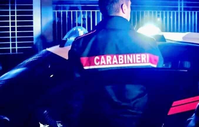Aversa, Caserta. 24enne evade dai domiciliari. Bloccato dai Carabinieri dopo folle inseguimento