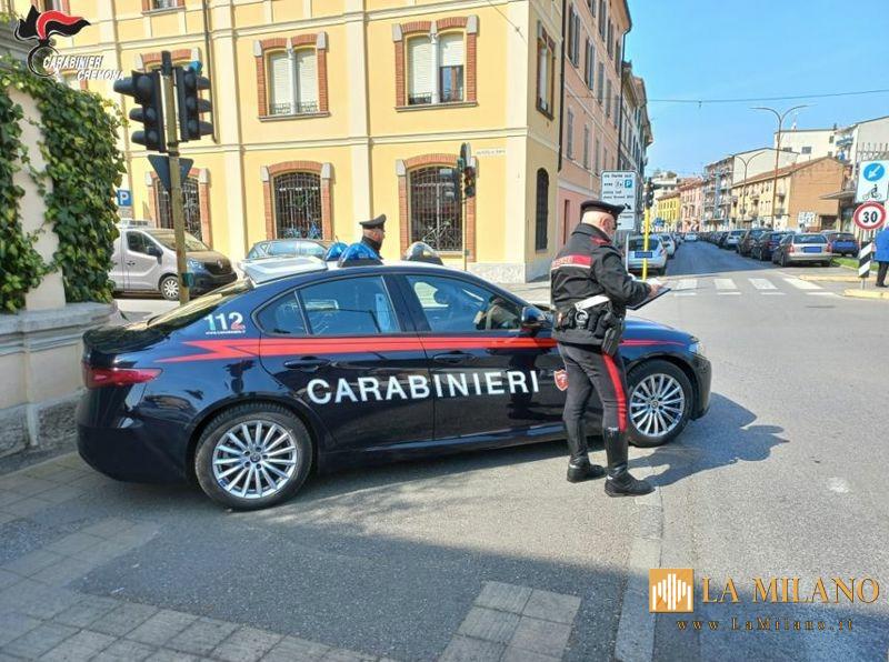 Cremona: i Carabinieri della Sezione Radiomobile di Cremona hanno denunciato un giovane ritenuto responsabile di un tentata rapina impropria presso un negozio.