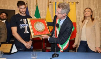 La Gevi Napoli Basket premiata a Palazzo San Giacomo