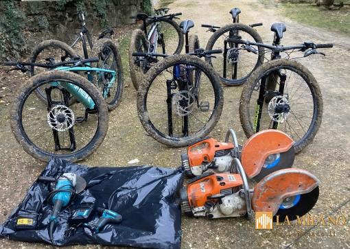Pordenone. Arrestati i componenti di un sodalizio criminale: 4 cittadini romeni autori di furti di biciclette di valore e di attrezzi agricoli.