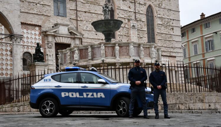 Perugia: spaccio di sostanze stupefacenti. Eseguita ordinanza di custodia cautelare nei confronti di 9 cittadini stranieri.