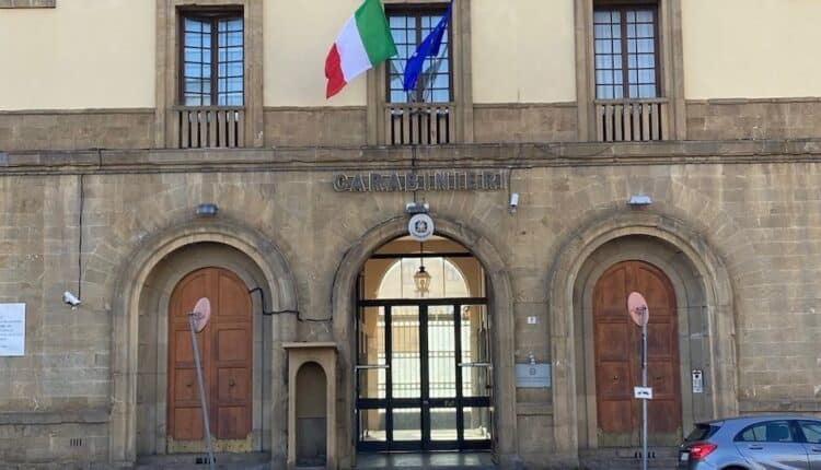 Firenze: contrasto alla microcriminalità di strada. I Carabinieri effettuano 3 arresti per estorsione e furto.