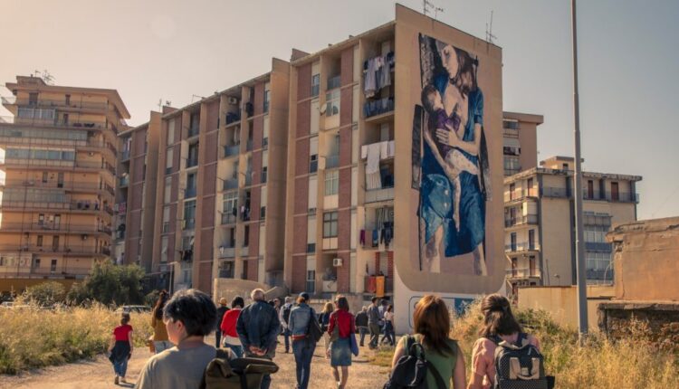 Palermo, quartiere Sperone: la Polizia di Stato sgomina un'organizzazione criminale dedita al riciclaggio di vetture rubate.