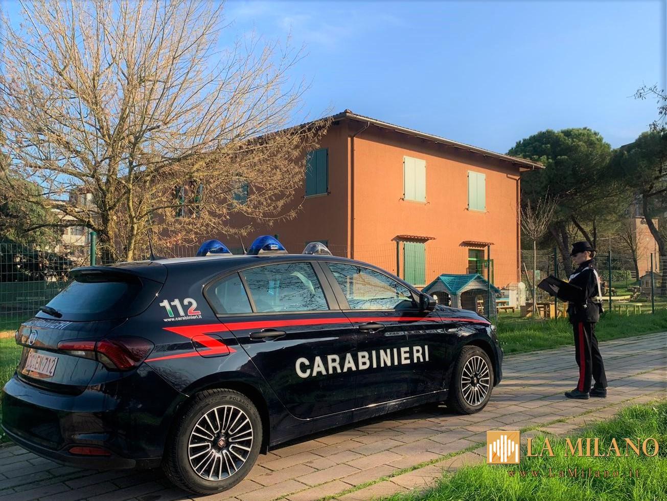 Scandalo a San Lazzaro di Savena (BO): uomo di 52 anni sorpreso in atto osceno in parco pubblico, Carabinieri intervengono.