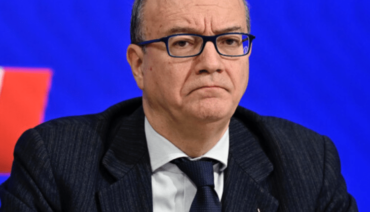 Caso Pioltello, Valditara Le scuole non possono stabilire nuove festività