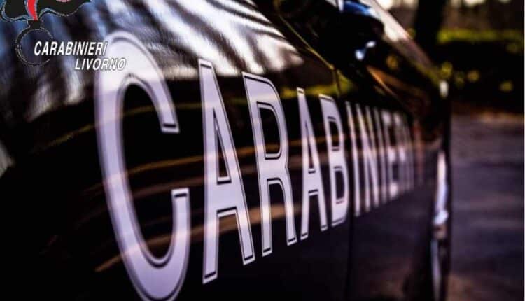 Castagneto Carducci: si appropria di una carta bancomat del suo datore di lavoro e preleva 14.000 euro.