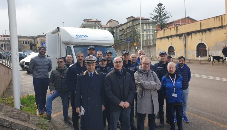 Sassari. La Polizia locale dona il sangue per dare un un contributo tangibile e sensibilizzare la popolazione sulla grave carenza di sangue