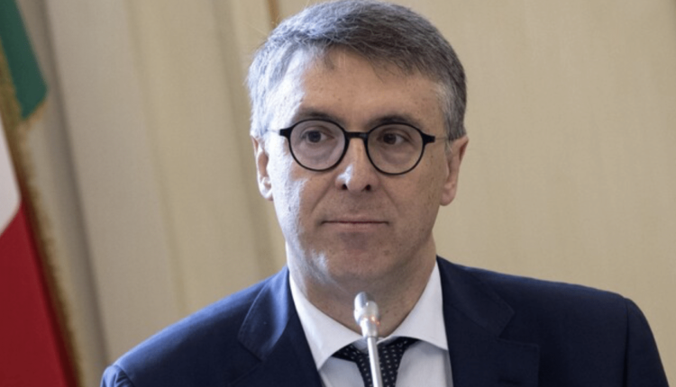 Dossieraggio, l’allarme di Cantone «Oltre 10mila accessi. Scaricati 33mila file dalla Dna»