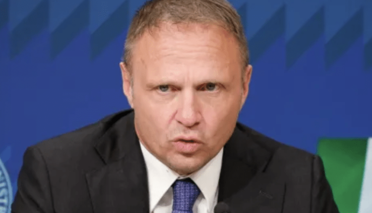 Etichette del vino, Lollobrigida Grazie al governo Meloni restituite certezze a viticoltori