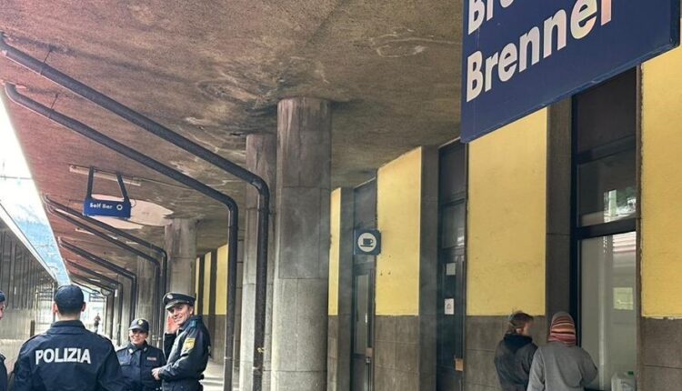 Tenta di uscire dal Paese con un passaporto falso: 33enne croato arrestato dalla Polizia di Stato in stazione a Brennero.