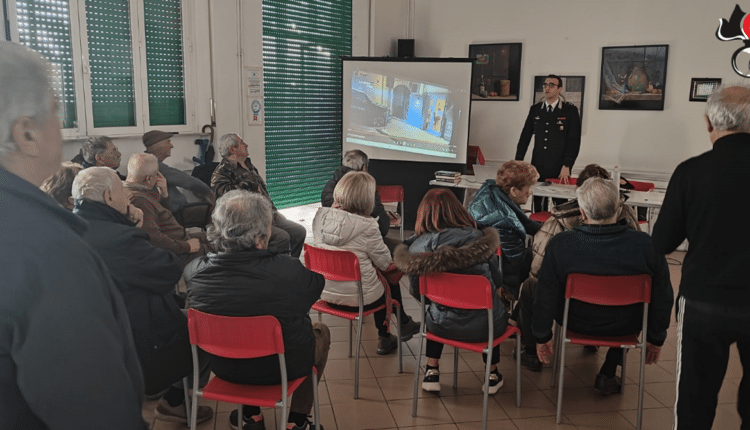 Montenero (LI). Incontro dei Carabineiri con gli iscritti al circolo sociale “F. Gioli” sul tema dell truffe agli anziani.