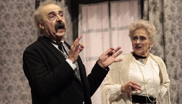 La Spezia: teatro civico, Tullio Solenghi in I Maneggi per maritare una figlia. 