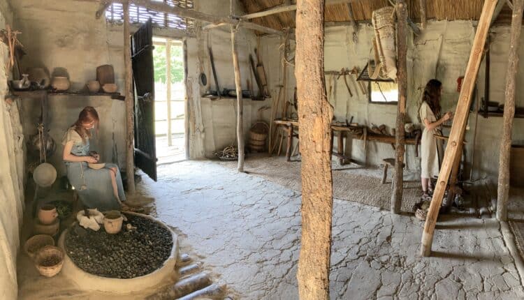 Modena, il parco archeologico della Terramara compie 20 anni: per l'occasione installazioni ed esperienze di archeologia sperimentale