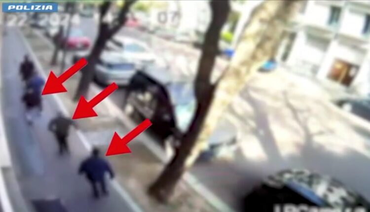 Milano: arrestato un cittadino marocchino, minorenne, per rapina aggravata in concorso e per resistenza a pubblico ufficiale e lo ha indagato in stato di libertà per lesioni. 