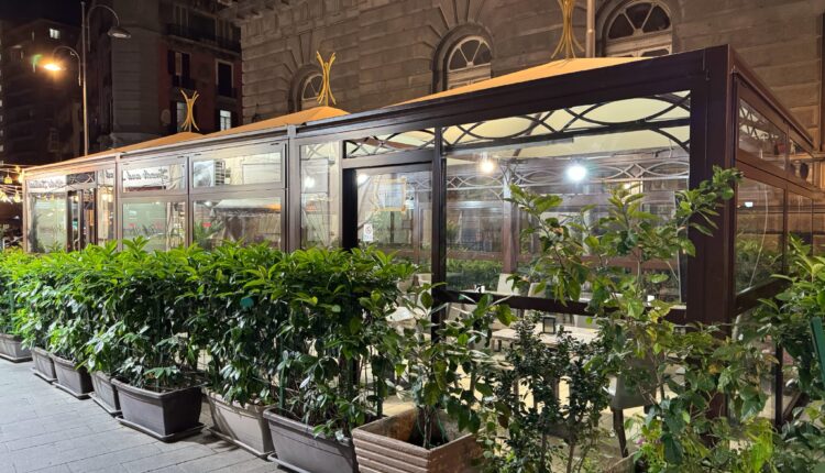 Napoli: dehors abusivi in Corso Umberto I, scattano multe e sanzioni.