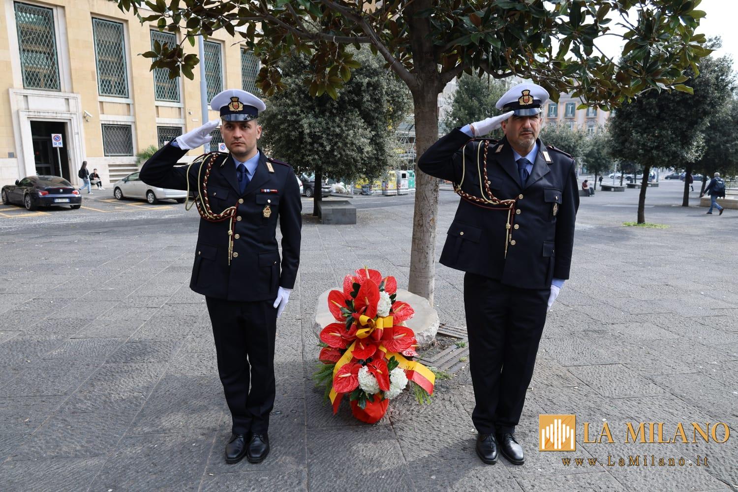Napoli: giornata dell'impegno in ricordo delle vittime delle mafie, cerimonia davanti alla lapide in memoria di Falcone e Borsellino.