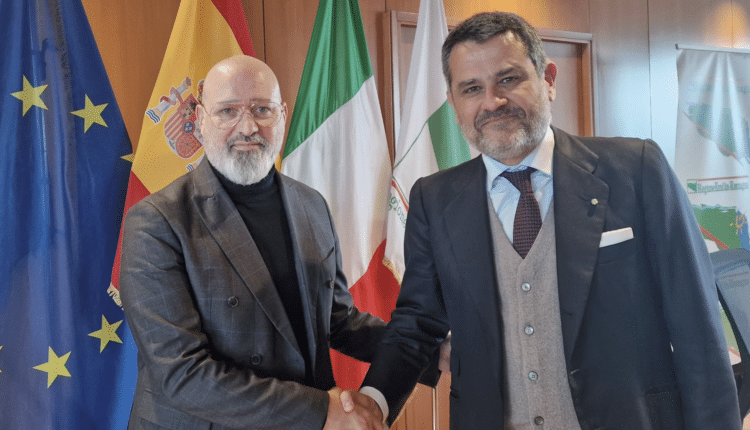 Regione Emilia-Romagna: il presidente Stefano Bonaccini ha incontrato a Bologna l'ambasciatore spagnolo in Italia.