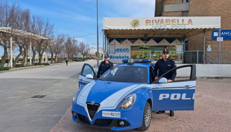 Rimini: controlli amministrativi in una struttura ricettiva, 2 arresti per la Polizia di Stato.