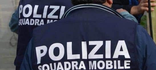 Roma, uccide la moglie con una coltellata arrestato 36enne