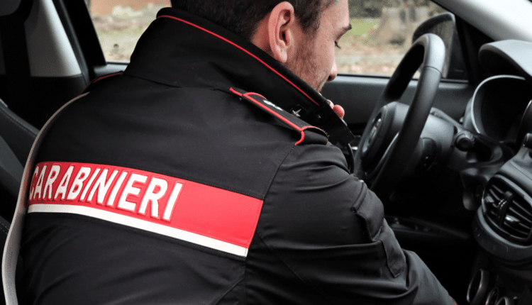 Medicina (BO): musica ad altissimo volume nel cuore della notte. 25enne arrestato per aver aggredito ed opposto violenta resistenza di Carabinieri