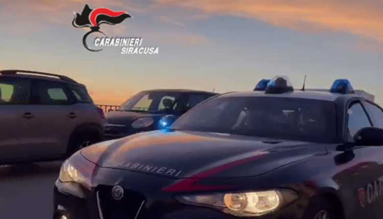 Siracusa: 38enne pregiudicato del luogo vìola i domiciliari e finisce in carcere.