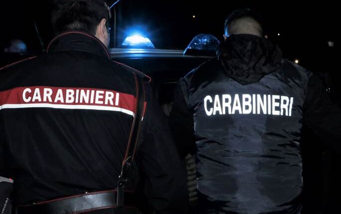 Villa Literno: adescava le proprie vittime on line proponendo polizze assicurative a prezzi vantaggiosi.