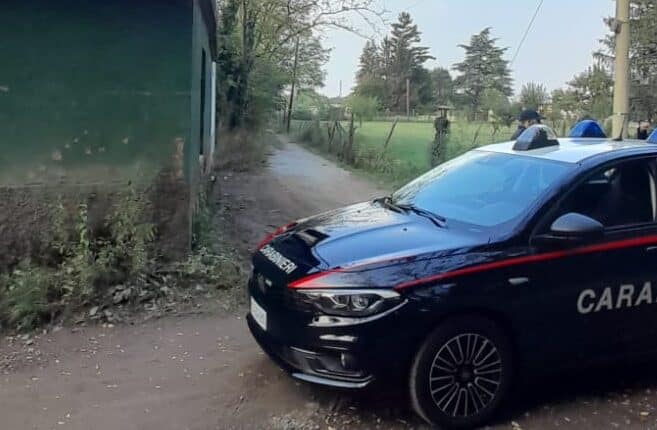 Albairate, Milano. Spaccio di stupefacenti nei campi: arrestato un 41enne e un 37enne.