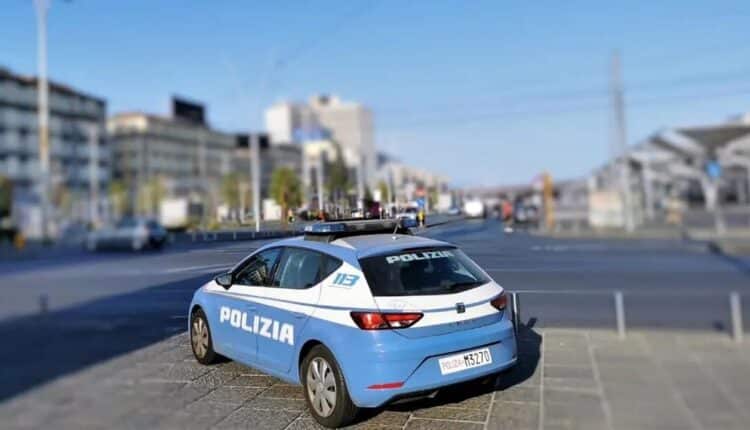 Napoli. Controlli in Piazza Garibaldi e Vasto. Identificate 231 persone, controllati 38 veicoli e sequestrati 23 kg di alimenti non a norma.