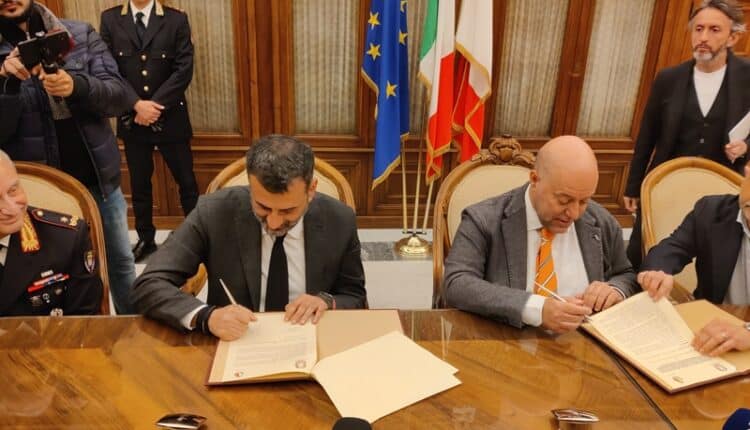 Bari. Sottoscritto l'accordo di collaborazione tra la Procura della Repubblica e il Comune di Bari per attività inerenti ai reati connessi alla circolazione stradale.