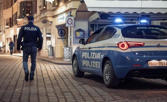 Bolzano. Contrasto alla criminalità diffusa e al degrado urbano. 2 stranieri pregiudicati espulsi dal Questore e trasferiti al Centro Permanenza per Rimpatri.