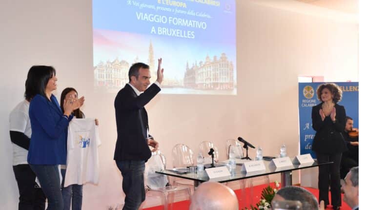 Catanzaro: viaggio studio a Bruxelles, accolti nella cittadella gli studenti selezionati